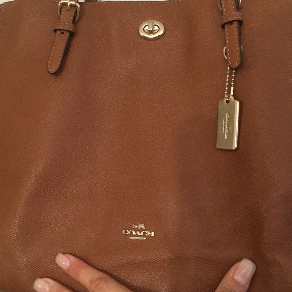 ONE DAY SALE ONLY Excellent condition - Picture 2 of 8